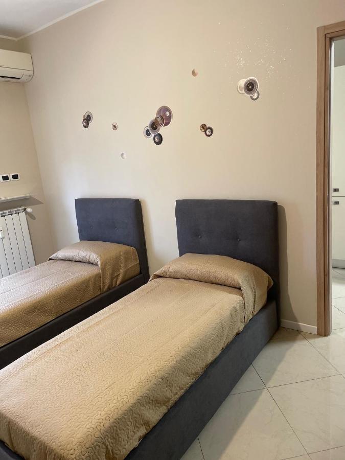 Casamagnolia Apartment แชร์นุสโก ซุล นาวีโญ ภายนอก รูปภาพ