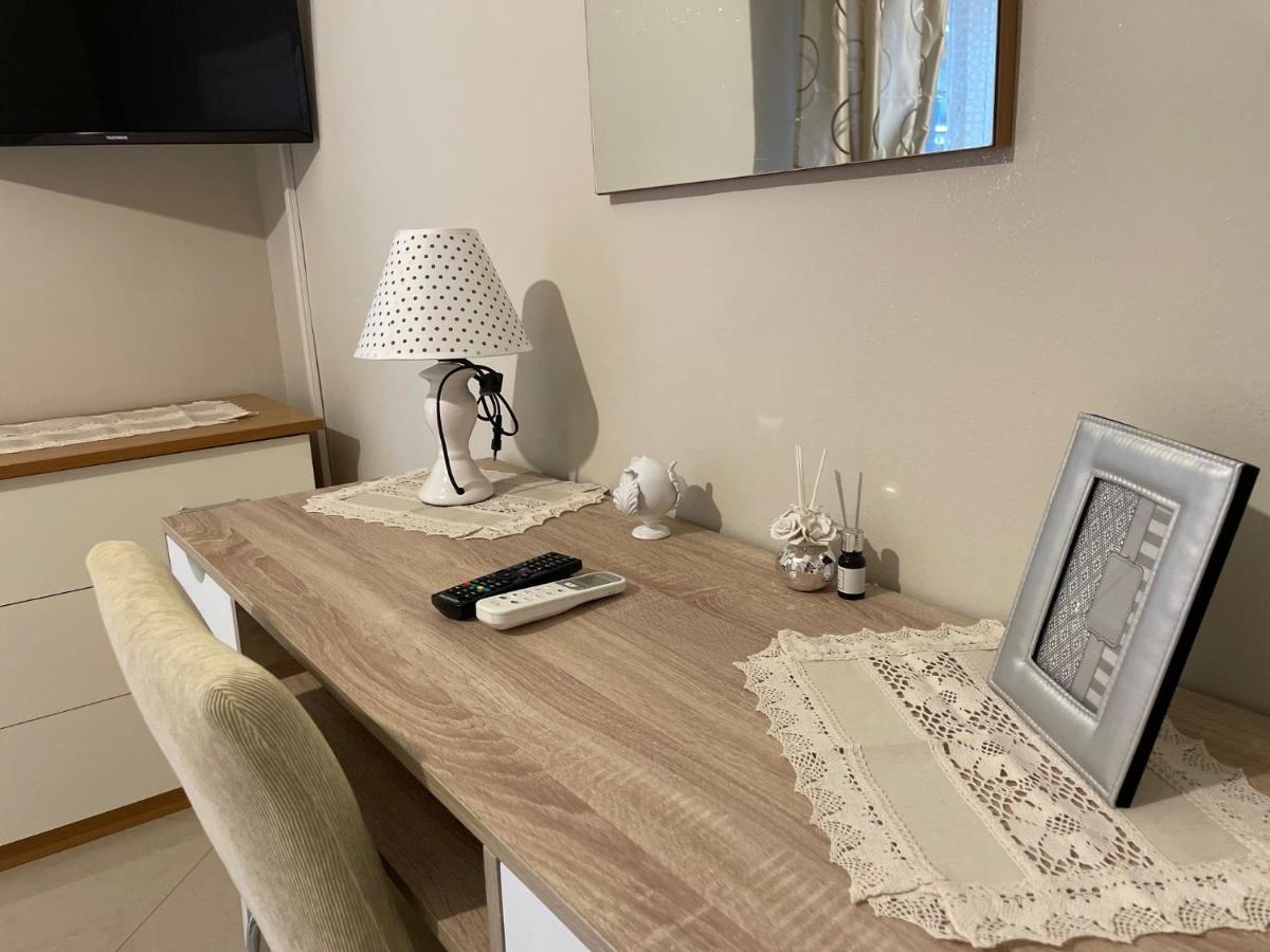 Casamagnolia Apartment แชร์นุสโก ซุล นาวีโญ ภายนอก รูปภาพ